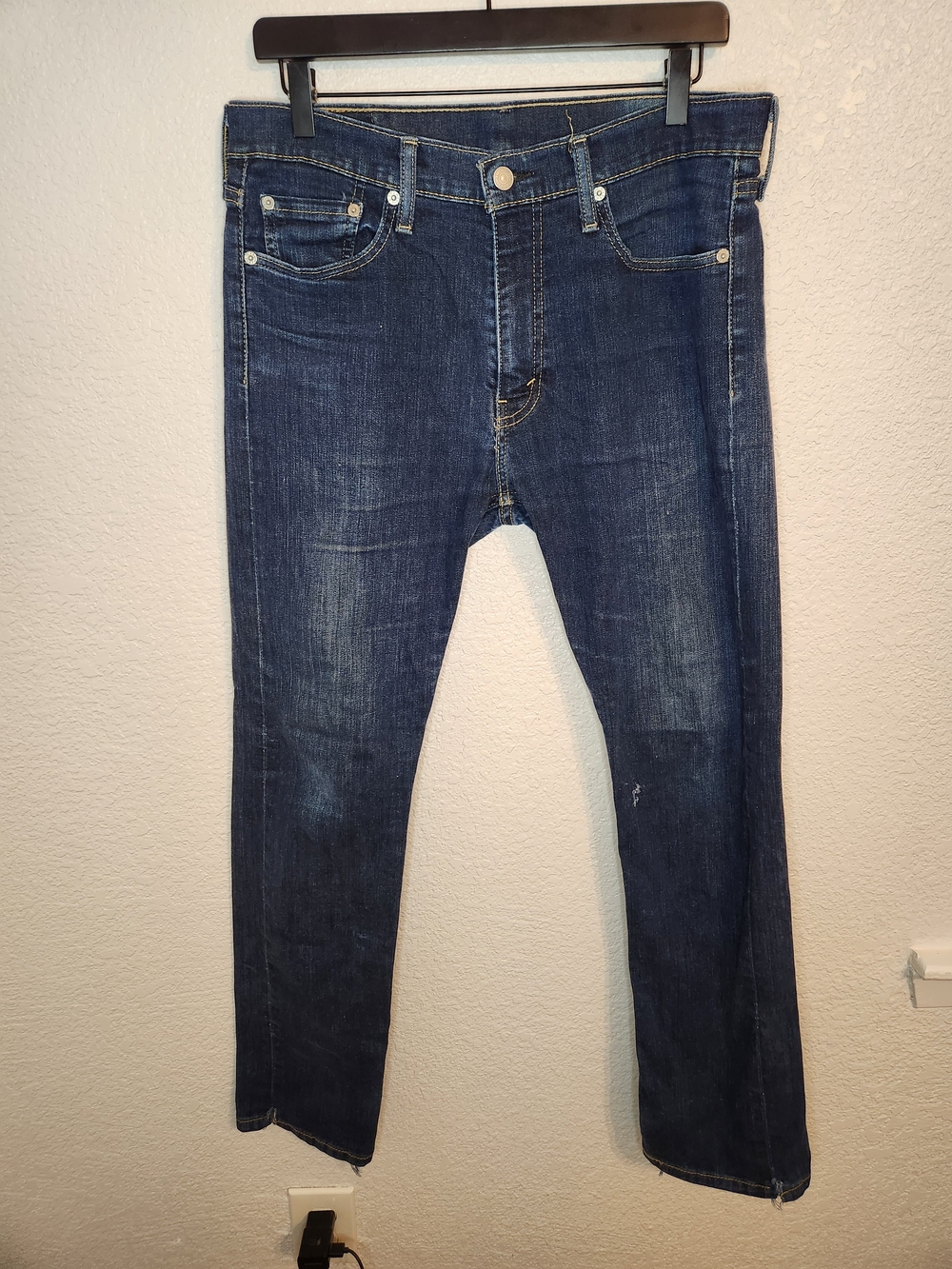 Levi's 513 men's straight fit jeans32x32